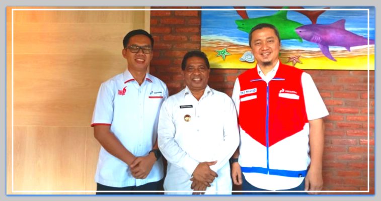 Penjabat Bupati Rote Ndao Oder Maks Sombu, SH,MA,MH bersama jajaran Pertamina NTT Kantor Cabang Kupang.
