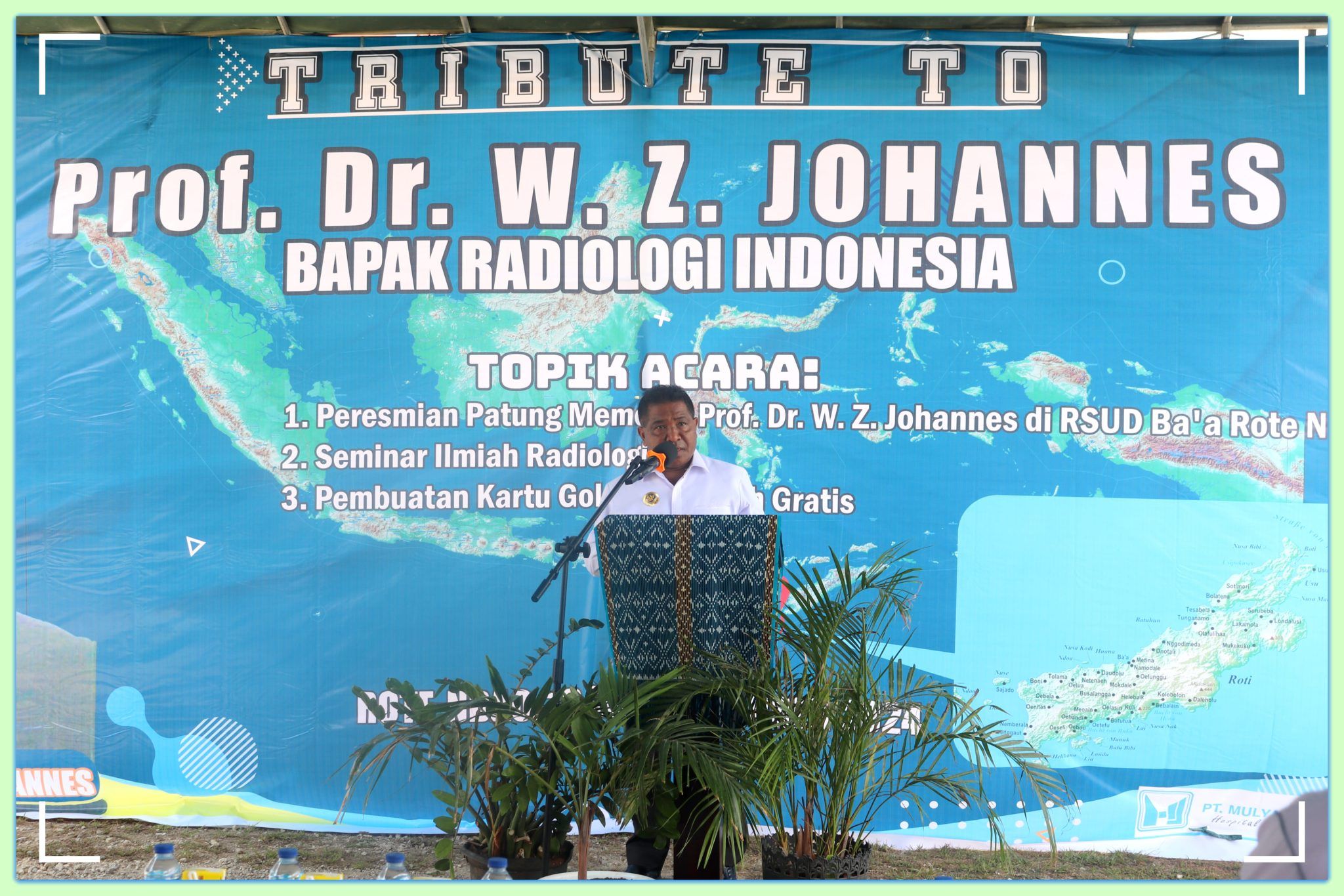 Tribute To Prof. Dr. W. Z. Johannes dan Pengresmian Patung Memori Bapak