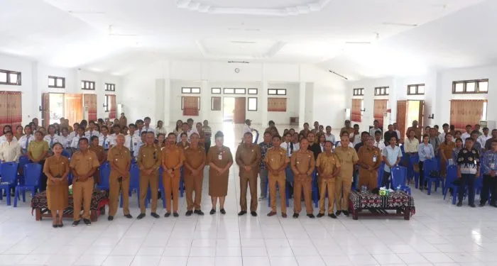 Pemkab Rote Ndao menggelar Rakor TPPS Tingkat Kabupaten Rote Ndao dengan agenda Manajemen Data Stunting dan Pembentukan Forum Genre.