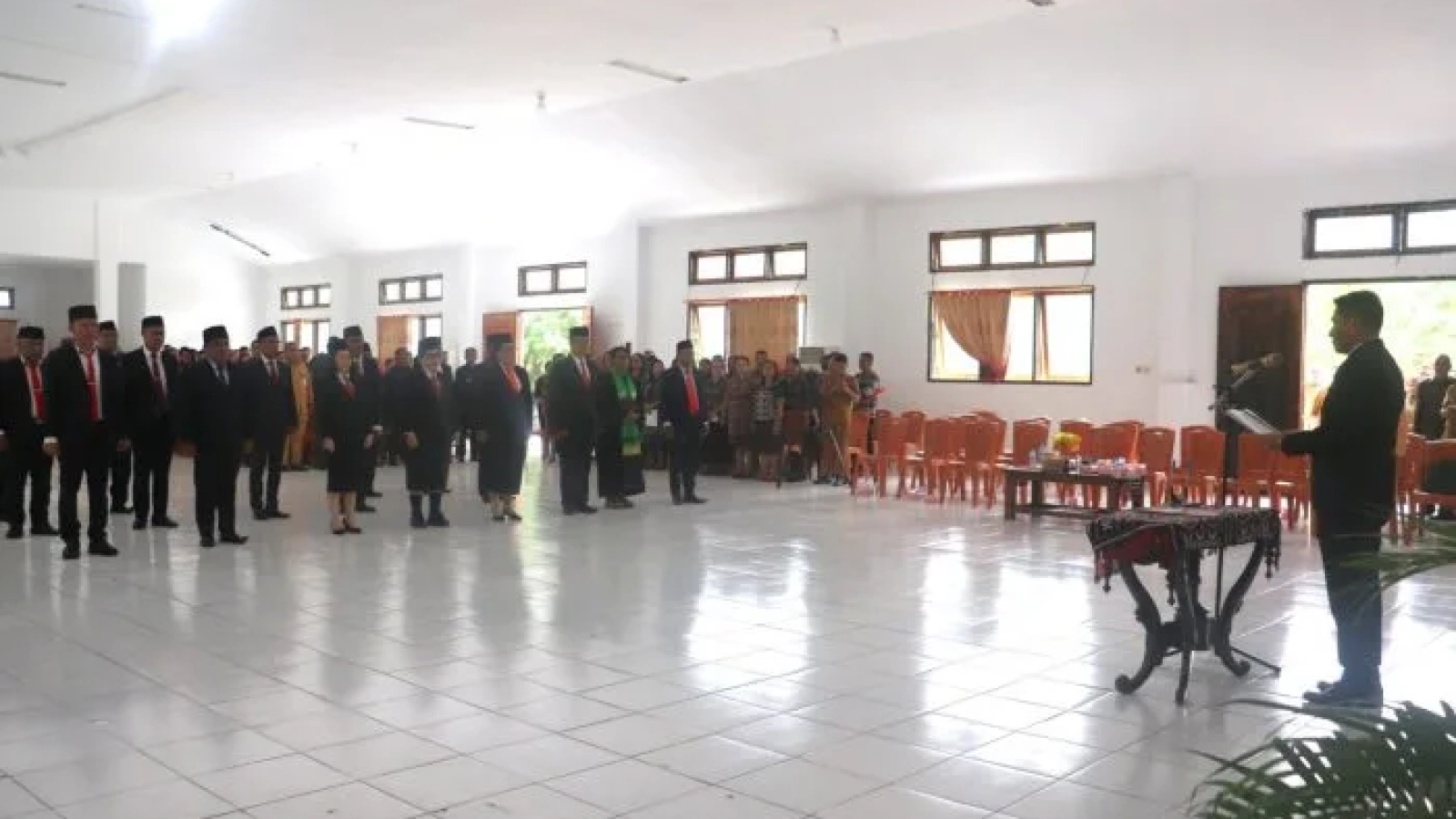 Melantik : Bupati Rote Ndao Paulus Henuk, SH melantik dan mengukuhkan 19 Pejabat Pimpinan Tinggi Pratama (JPTP) Lingkup Pemkab Rote Ndao, Selasa (13/01/2026).