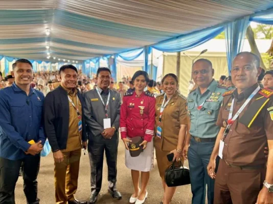 Rakornas : Bupati Rote Ndao Paulus Henuk dan Wakil Bupati Apremoi D. Dethan, Ketua DPRD Alfred Saudila dan unsur Forkompimda disela kegiatan Rakornas.