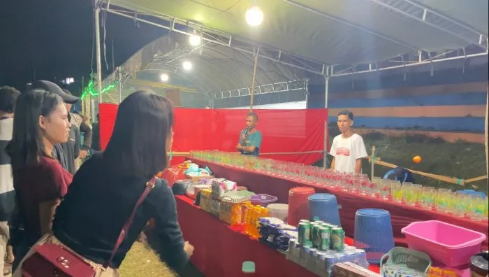 Suasana permainan ketangkasan pada stan khususnya bagi pelaku Usaha Mikro, Kecil, dan Menengah (UMKM)