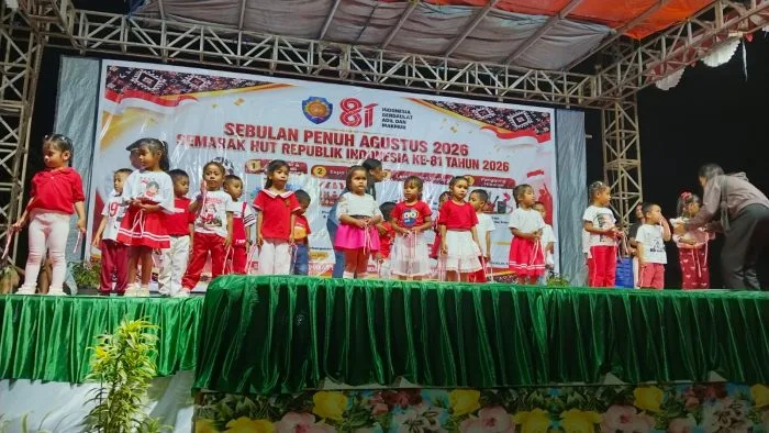 Penampilan salah satu pengisi acara di Malam Panggung Hiburan