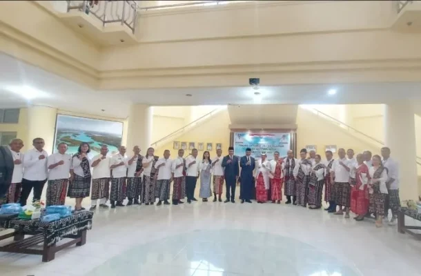 Foto bersama usai pelantikan penjabat Sekda Kab. Rote Ndao