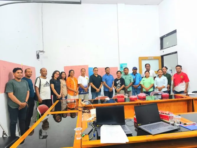 Foto bersama pada kegiatan Stakeholder Mapping Program NTT Net-Zero Emission (NZE) 2050