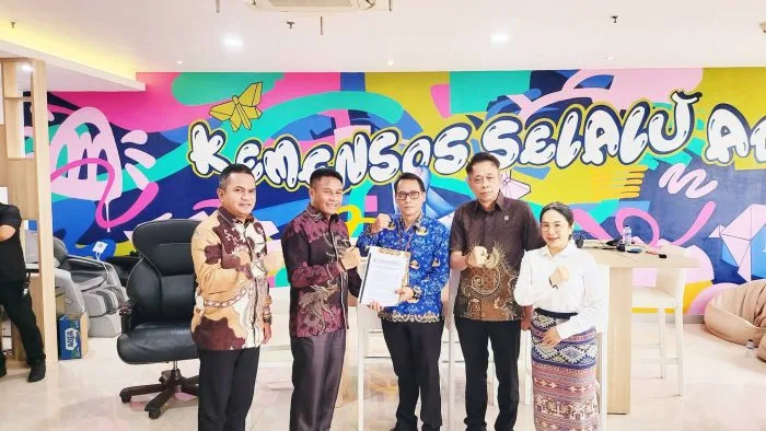 Audiensi tersebut dilakukan untuk menyampaikan permohonan pembangunan Sekolah Rakyat Ita Esa di Kabupaten Rote Ndao